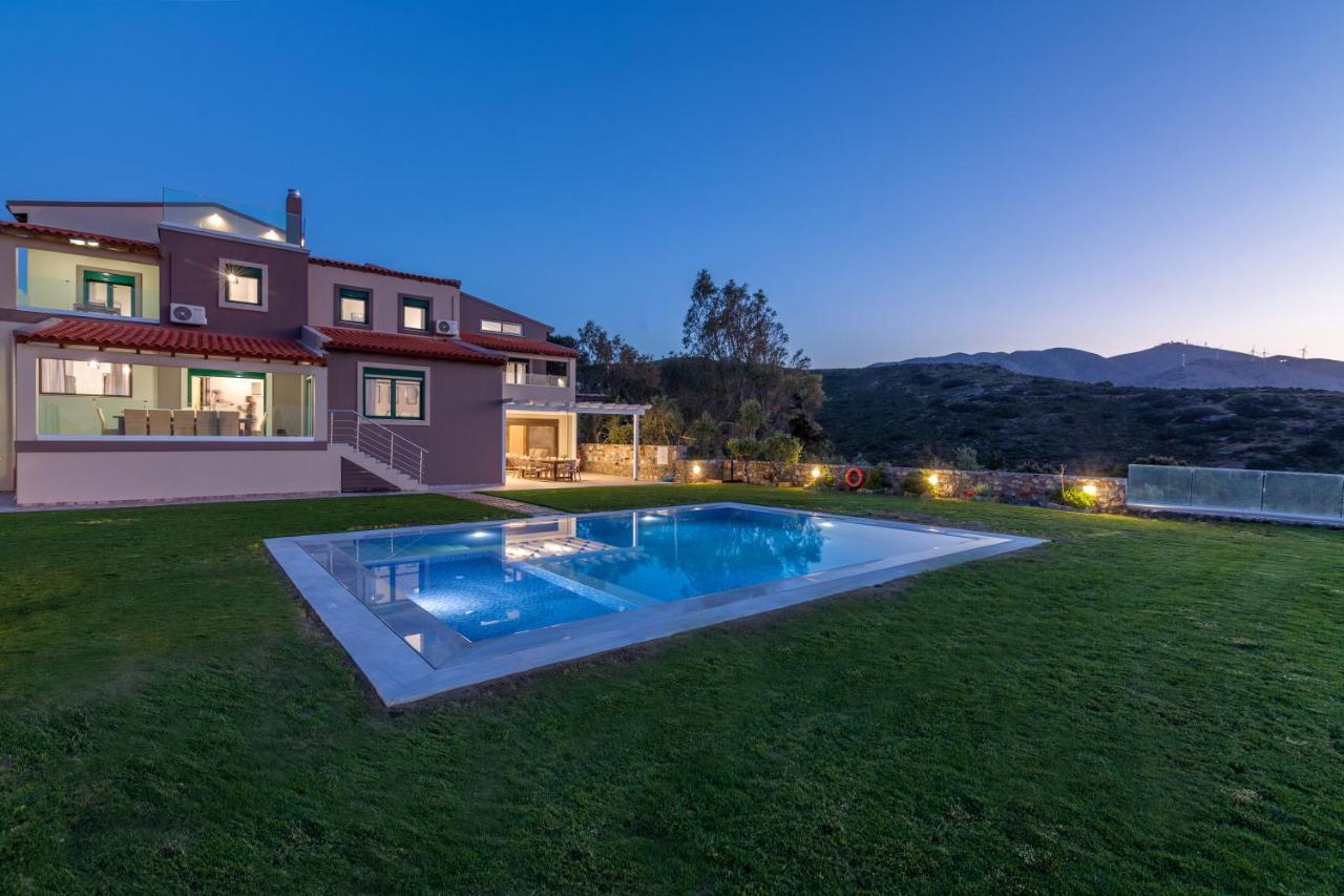 Villa Ourania Agia Pelagia  Luaran gambar