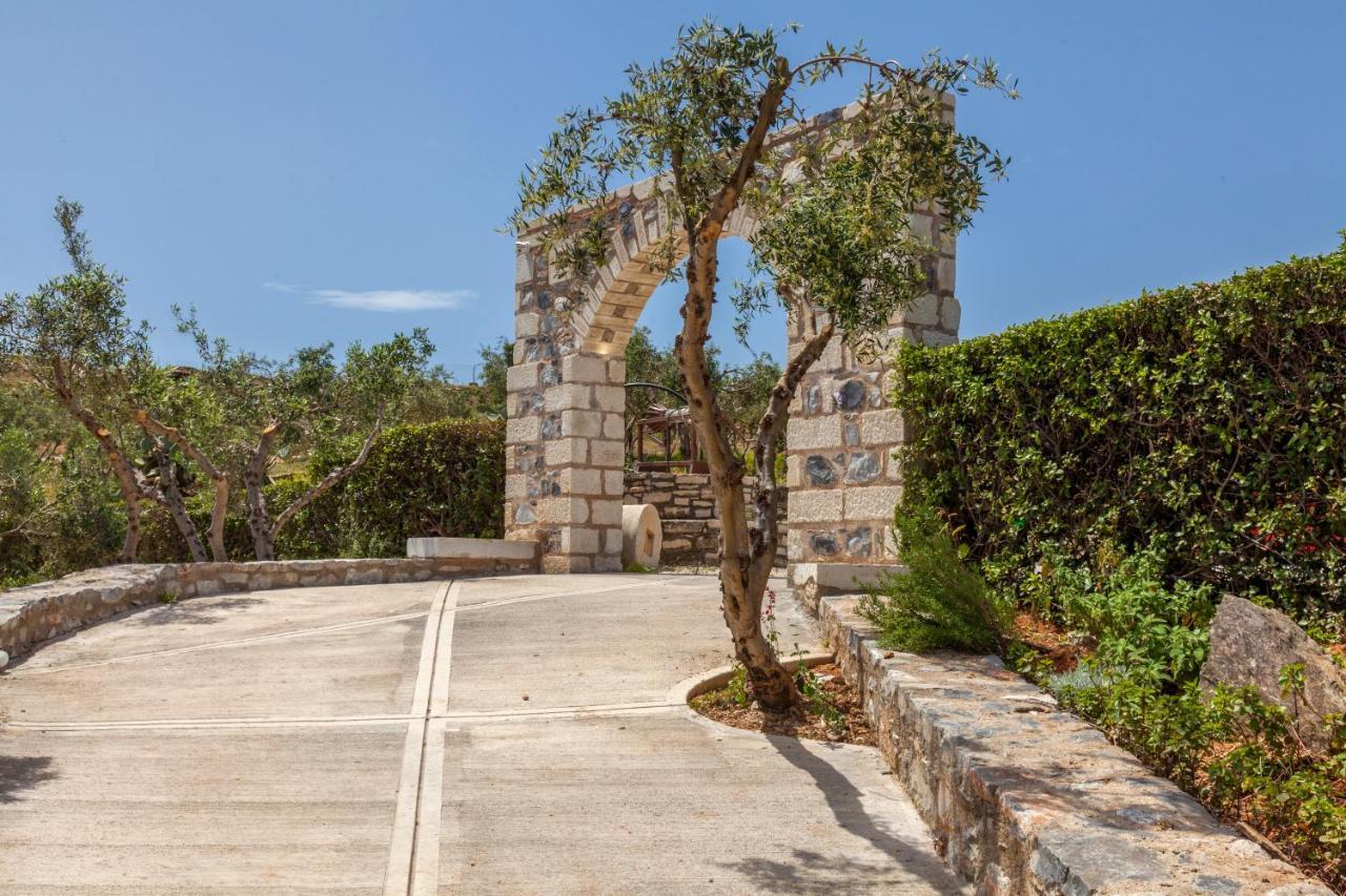 Villa Ourania Agia Pelagia  Luaran gambar