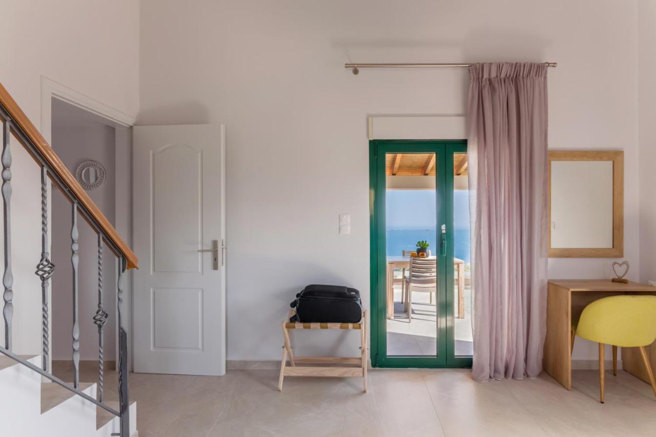 Villa Ourania Agia Pelagia  Luaran gambar